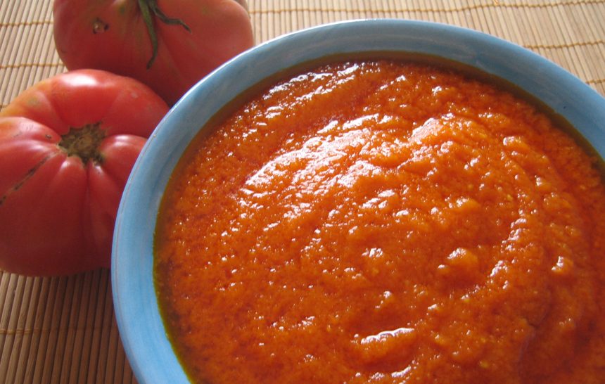 Salsa de tomate o tomate frito casero