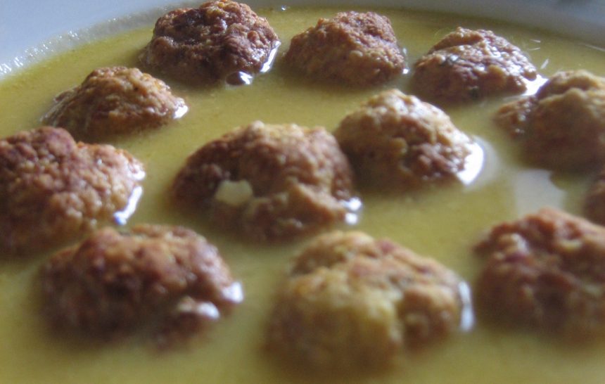 Albondigas guisadas